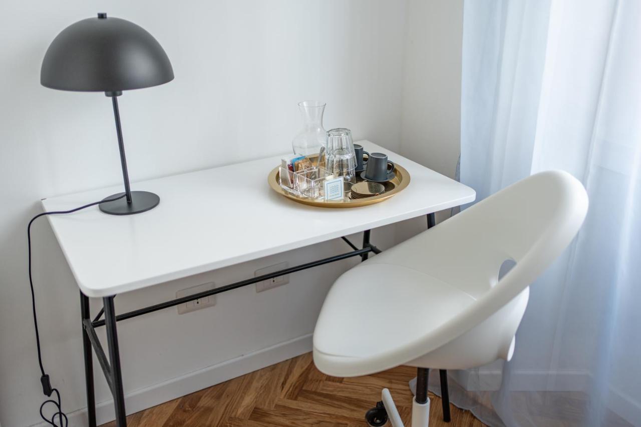 Lago Design Guest House - Como Center Zewnętrze zdjęcie